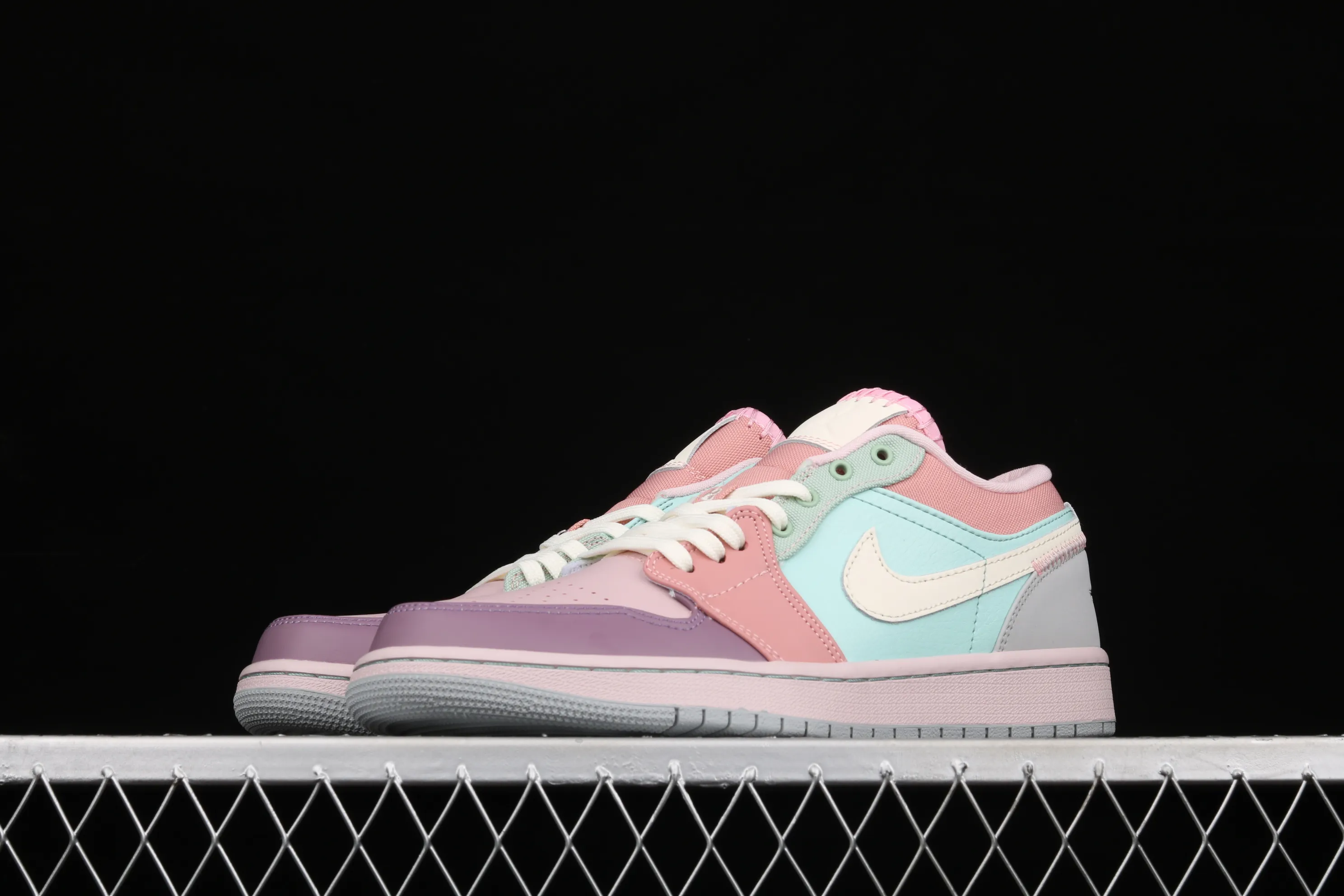 All categories Air Jordan Jordan series basketball shoes Air Jordan 1 Low Air Jordan Low SE AJ1 Joe 1 color stitching candy low-top basketball shoes DJ5196-615